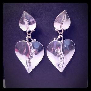 Heart Leaf Earrings.